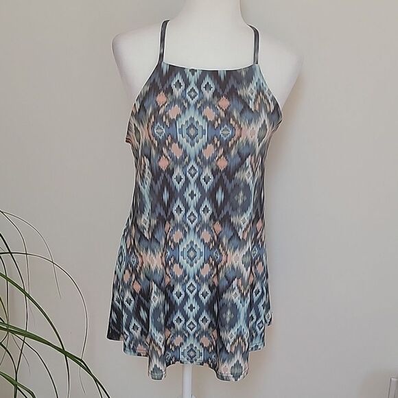 viereck Tops - Viereck printed string tank